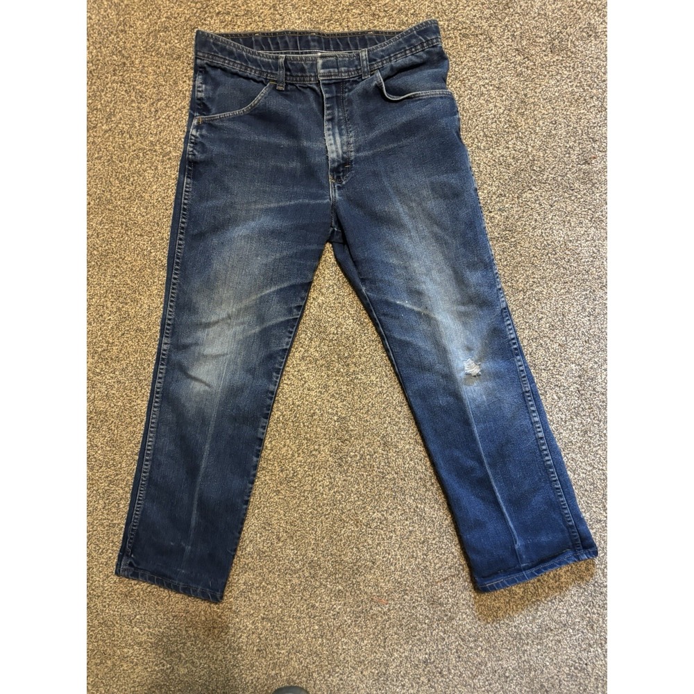 Wrangler Mens Jeans 34x30 Dark Wash Relaxed Straight Leg Faded Knee Rip